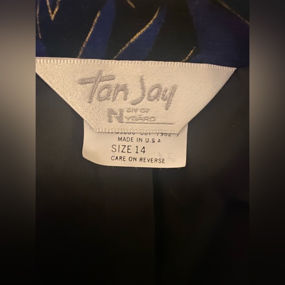 TAN JAY Women’s Velvet Textured Blue/Green Floral Blazer- 14 - Picture 7 of 8